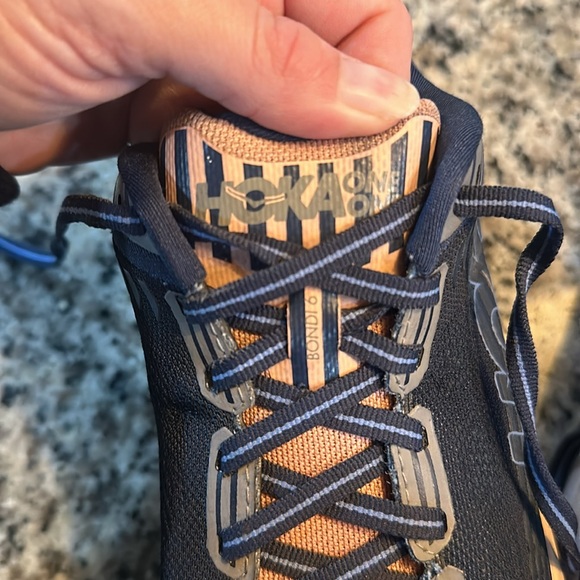 Hoka Bondi 6 women’s size 8 - Picture 6 of 7